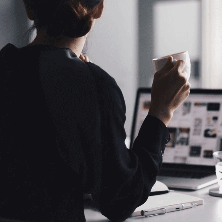 ارغوان سپاهی